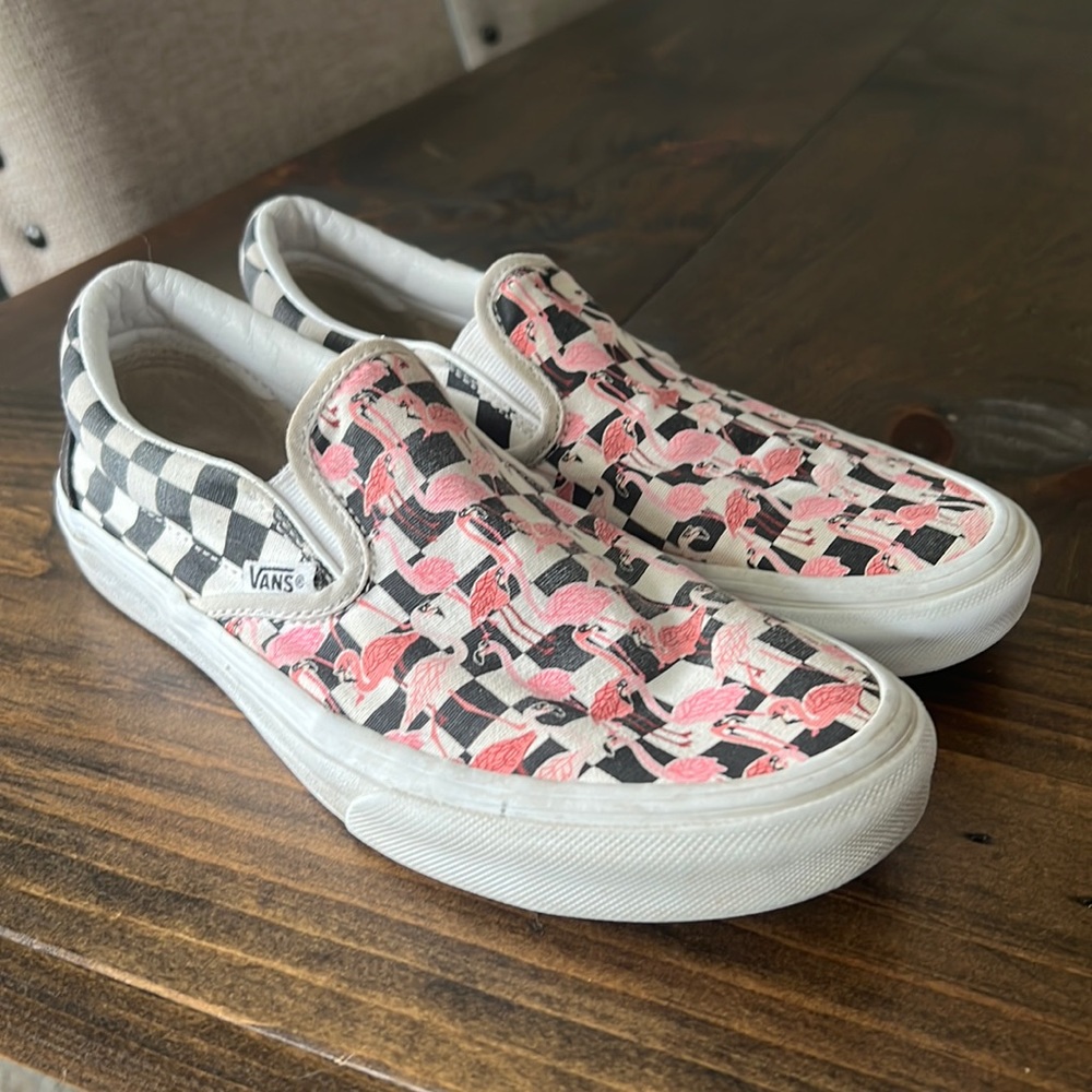 Vans custom design women’s 8 men’s 6.5 Flamingo and checkered